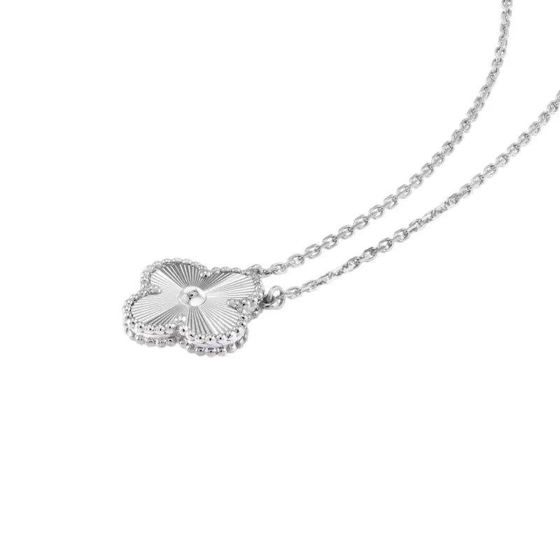 Elegance Charm Kette